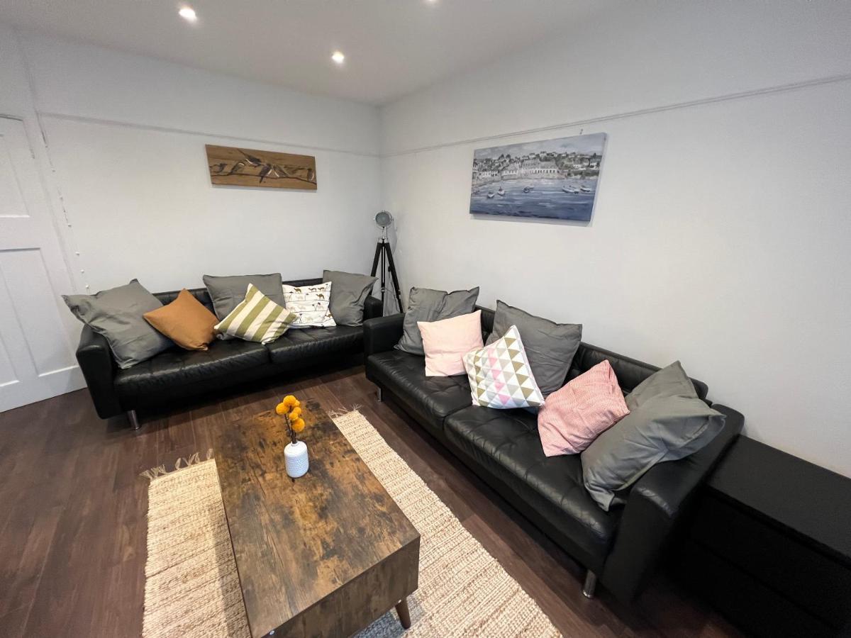 Holiday home Sakura,sleeps 8 Netflix